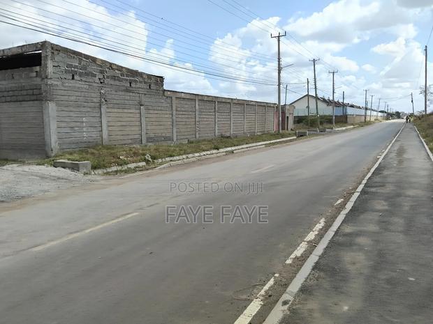 1/4 Acre Commercial Plot for Sale in Syokimau on Airport Road