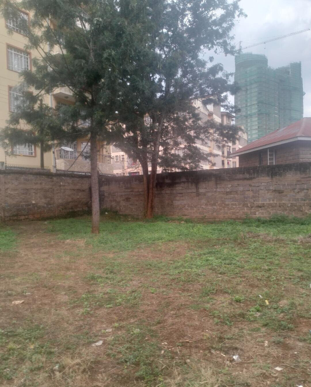 KSh 220M Riverside Plot