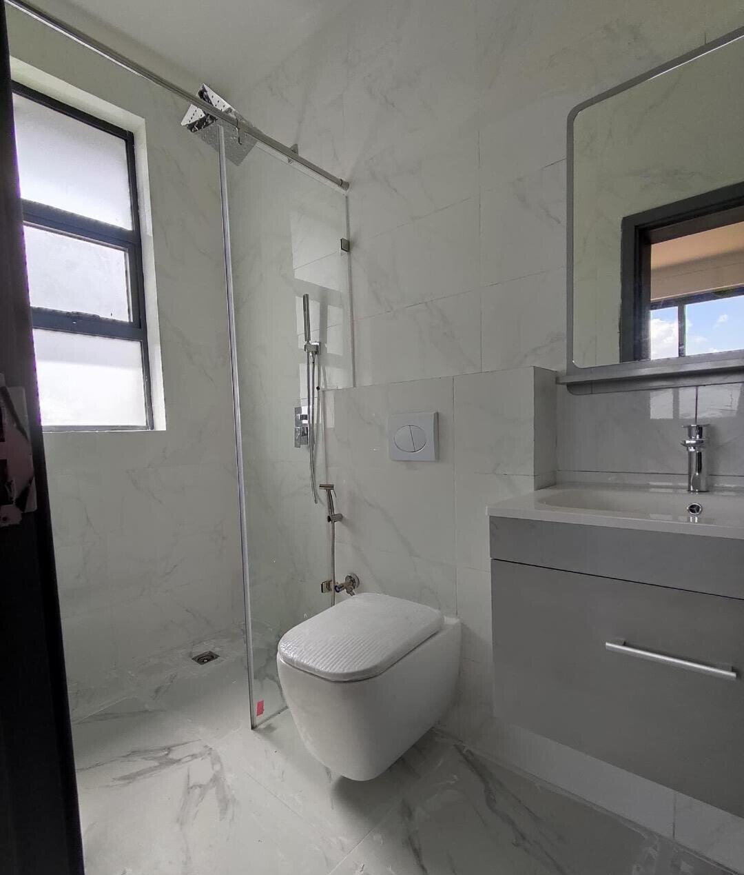 4BR All-Ensuite Townhouse with Pool & Gym - Maasai Lodge, Rongai