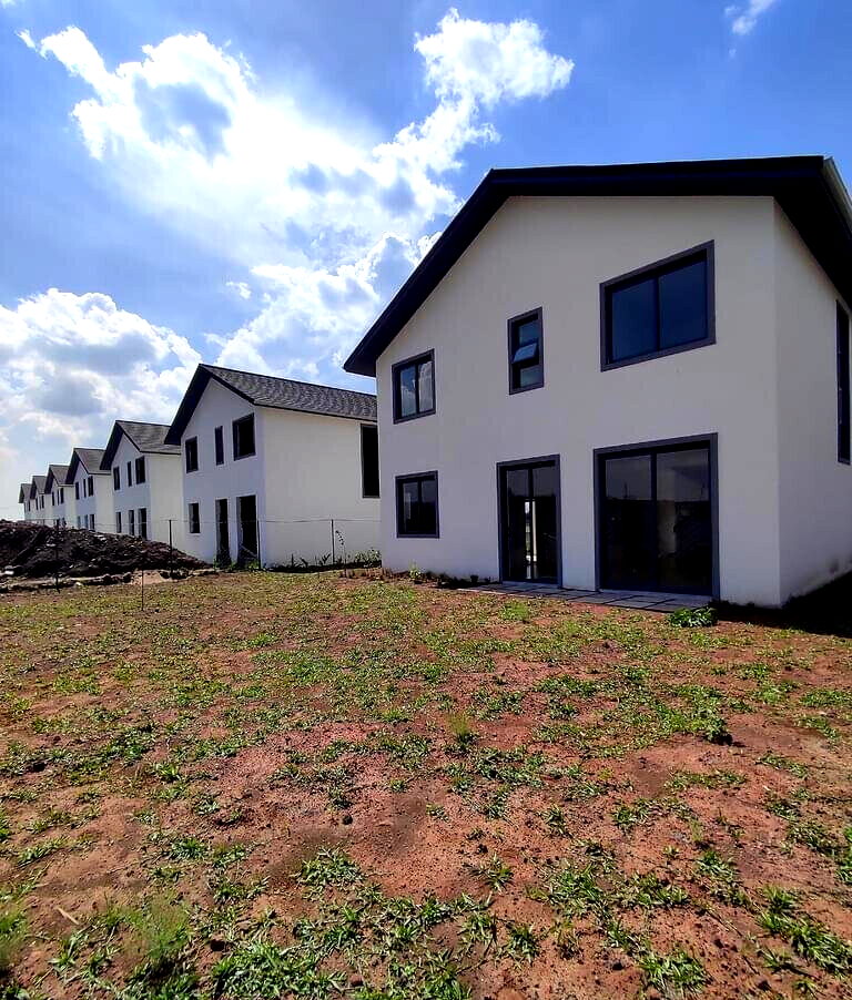 4BR All-Ensuite Townhouse with Pool & Gym - Maasai Lodge, Rongai