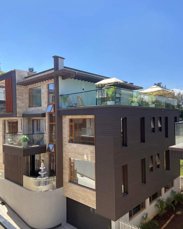 6-Ensuite Townhouse with Private Elevator & Rooftop Terrace - Lavington