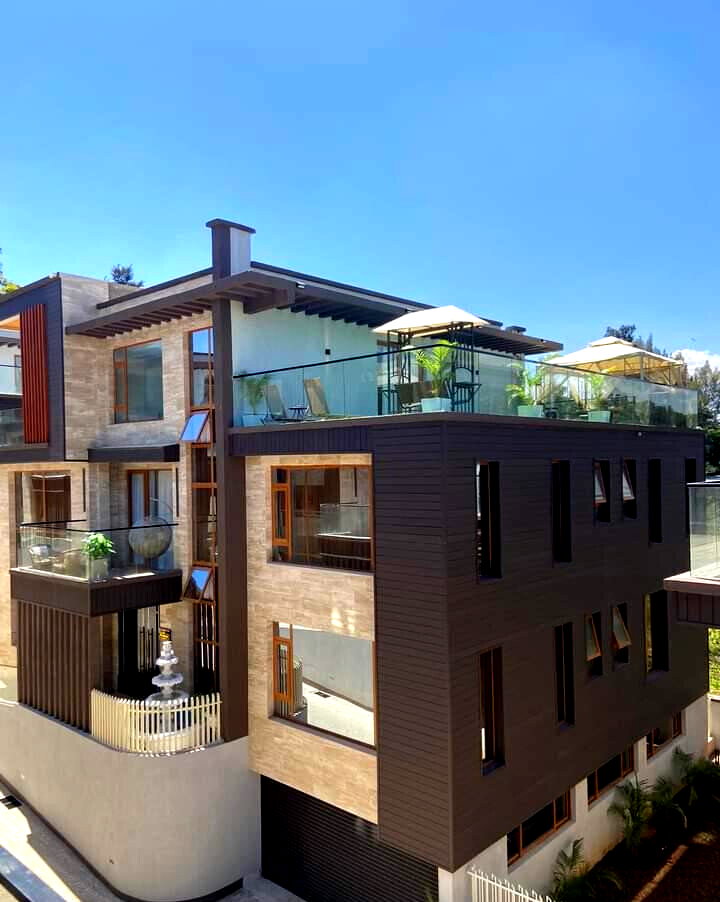 6-Ensuite Townhouse with Private Elevator & Rooftop Terrace - Lavington