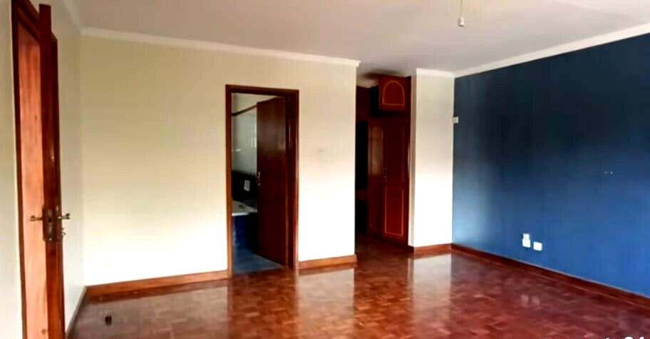 5-Ensuite Townhouse with Pool & Servant Quarters - Westlands
