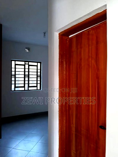 3bdrm Bungalow in Kiserian for sale - Image 16