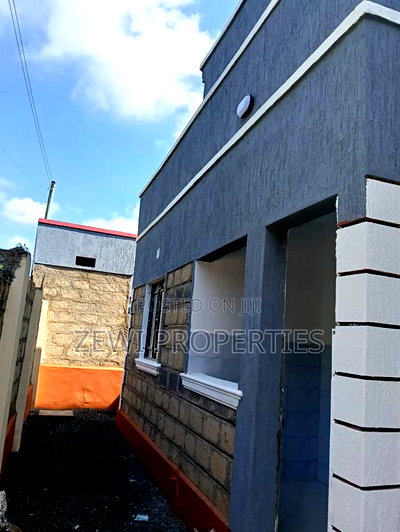 3bdrm Bungalow in Kiserian for sale - Image 8