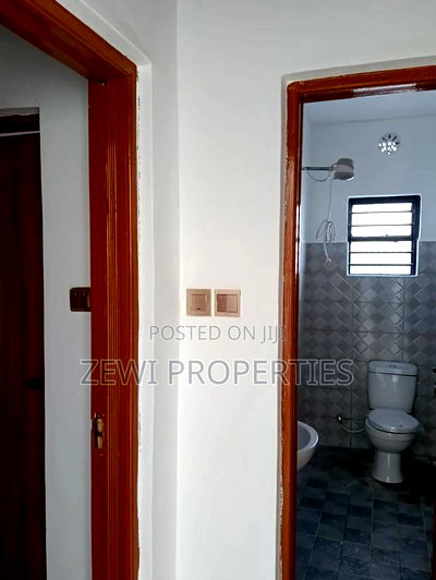 3bdrm Bungalow in Kiserian for sale - Image 17