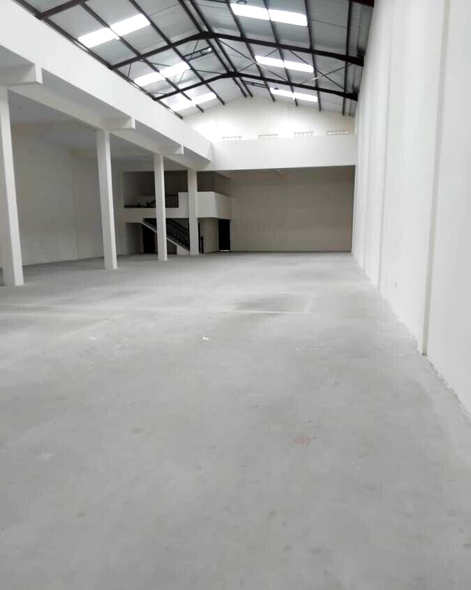 0.15 Acre Warehouse in Baba Dogo