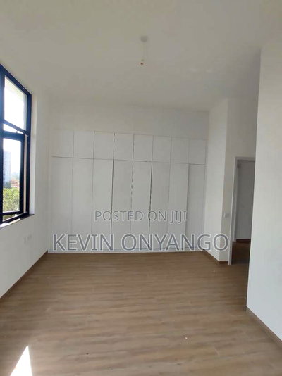 3bdrm Penthouse in Lavington for rent - Image 10