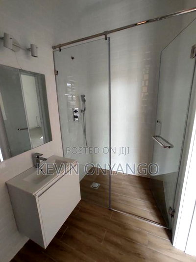 3bdrm Penthouse in Lavington for rent - Image 13