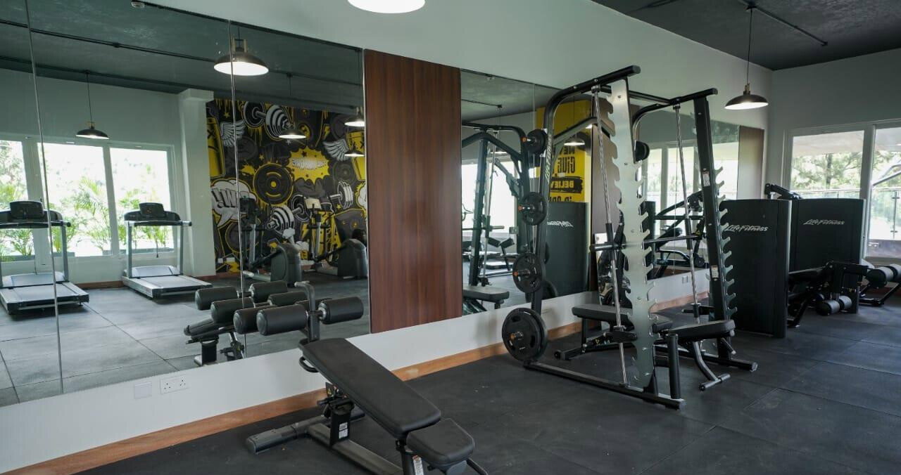 3BR with Pool, Gym & Backup Power - Westlands