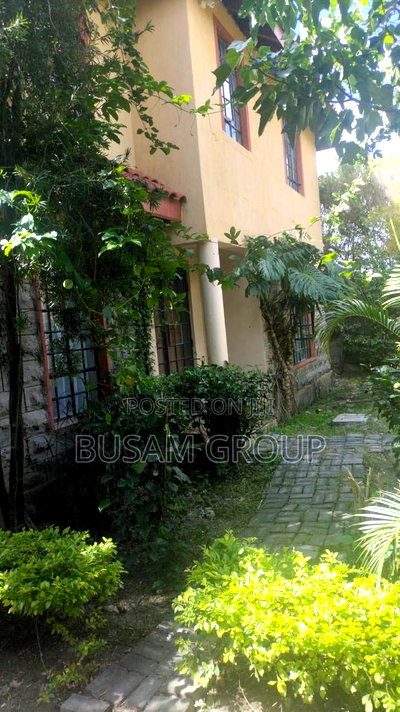 4bdrm Townhouse/Terrace in Korompoi, Kitengela for sale - Image 7