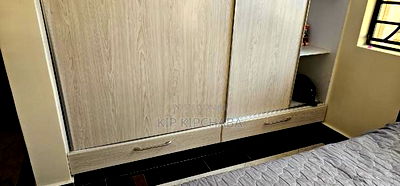 3bdrm Bungalow in Elgonview for sale - Image 3