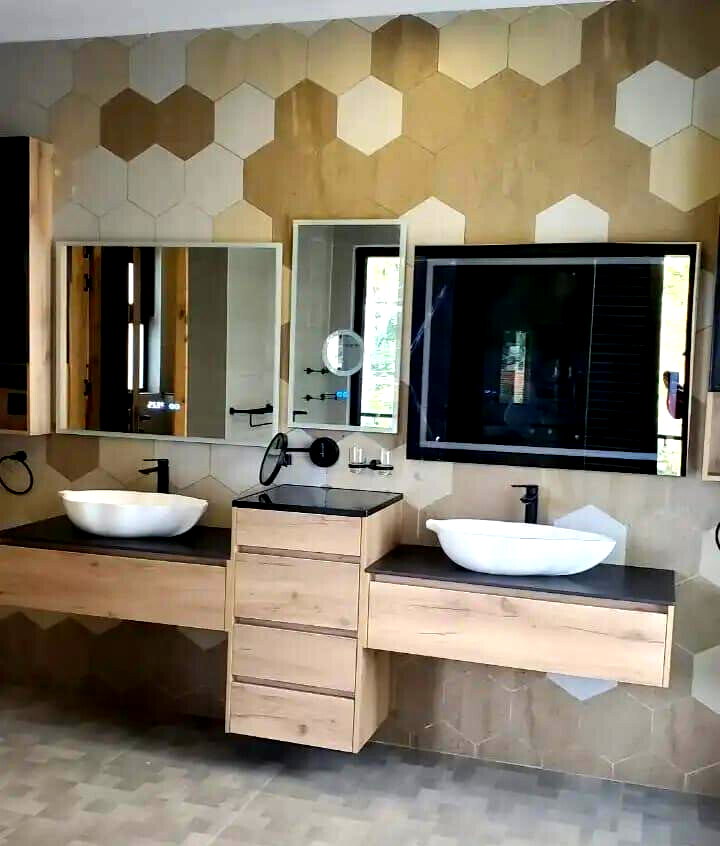 4-Ensuite Townhouse with Pool & DSQ - Lavington