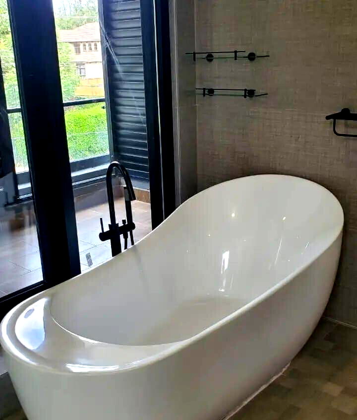 4-Ensuite Townhouse with Pool & DSQ - Lavington