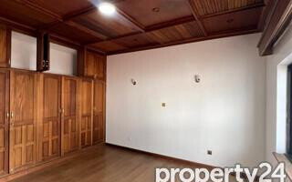 8BR Garden Estate for KSh 450K