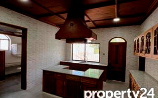 8BR Garden Estate for KSh 450K