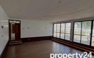 8BR Garden Estate for KSh 450K
