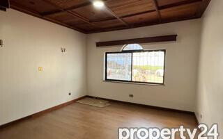 8BR Garden Estate for KSh 450K