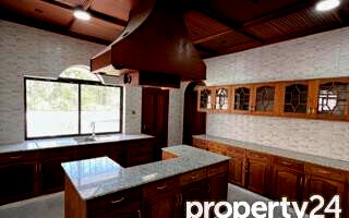 8BR Garden Estate for KSh 450K
