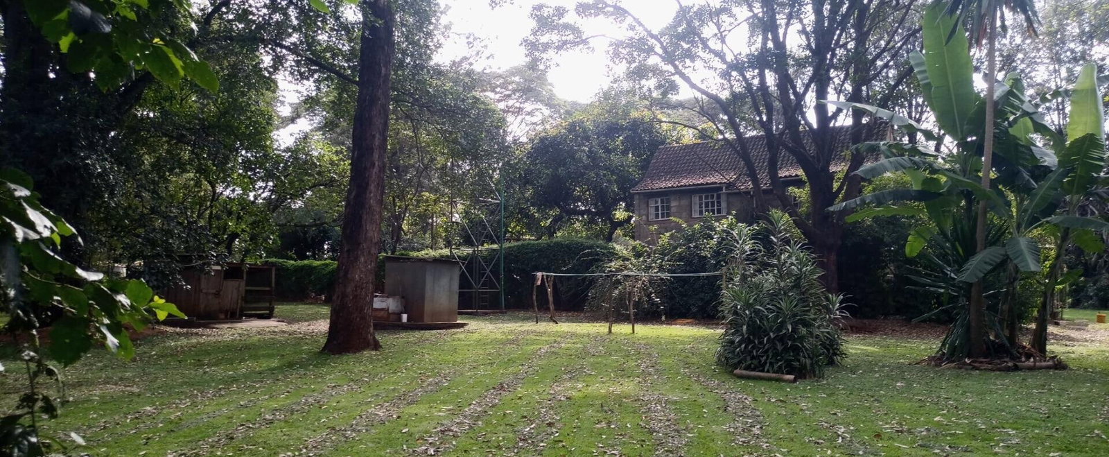 2.5-Acre Ridgeways Gem with Garden