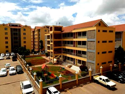 2bdrm Condo in Greatwall Apartments, Gateway Mall Area for sale - Image 12