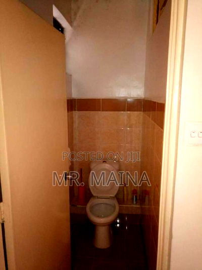 2bdrm Condo in Greatwall Apartments, Gateway Mall Area for sale - Image 6