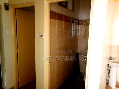 2bdrm Condo in Greatwall Apartments, Gateway Mall Area for sale - Image 2