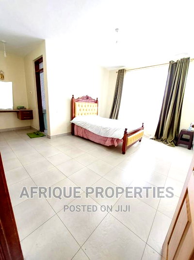 6bdrm Mansion in Kitisuru for sale - Image 12