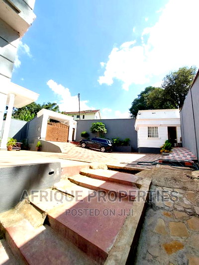 6bdrm Mansion in Kitisuru for sale - Image 17