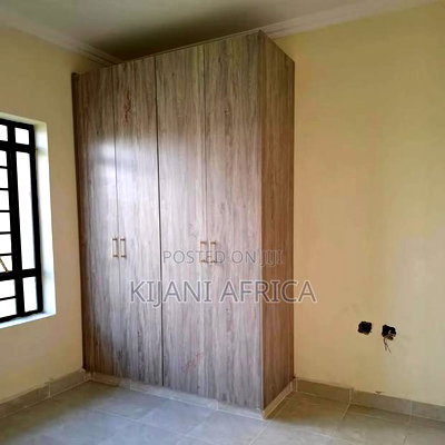 3bdrm Bungalow in Kitengela for sale - Image 7