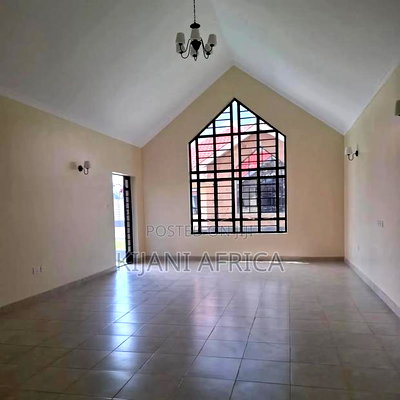 3bdrm Bungalow in Kitengela for sale - Image 4