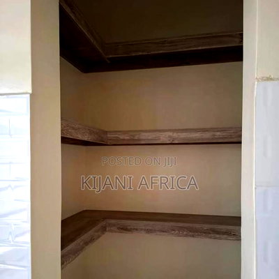 3bdrm Bungalow in Kitengela for sale - Image 8