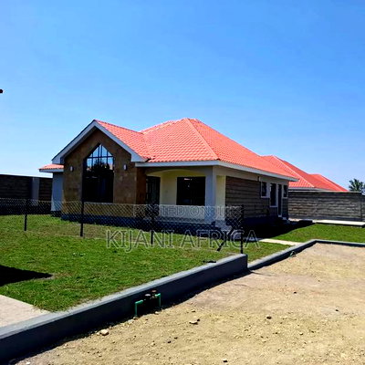 3bdrm Bungalow in Kitengela for sale - Image 12