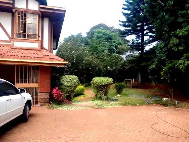 Furnished 5bdrm Maisonette in Mimosa Drive, Runda for Sale