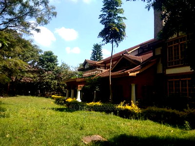 Furnished 5bdrm Maisonette in Mimosa Drive, Runda for Sale - Image 6