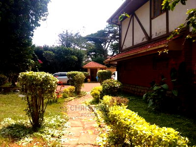 Furnished 5bdrm Maisonette in Mimosa Drive, Runda for Sale - Image 7
