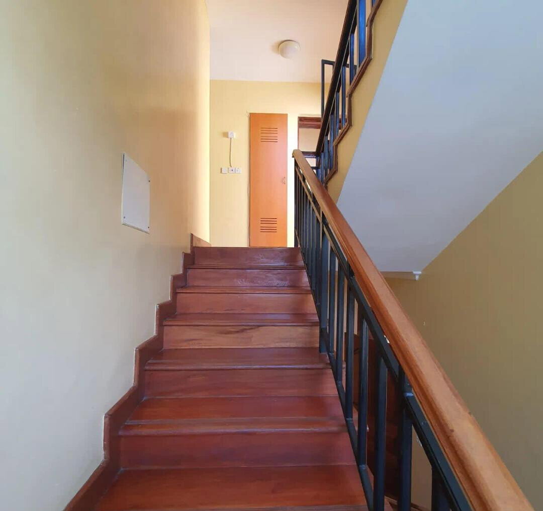 5-Bed Contemporary Villa with 15-Hour Inverter - Lavington
