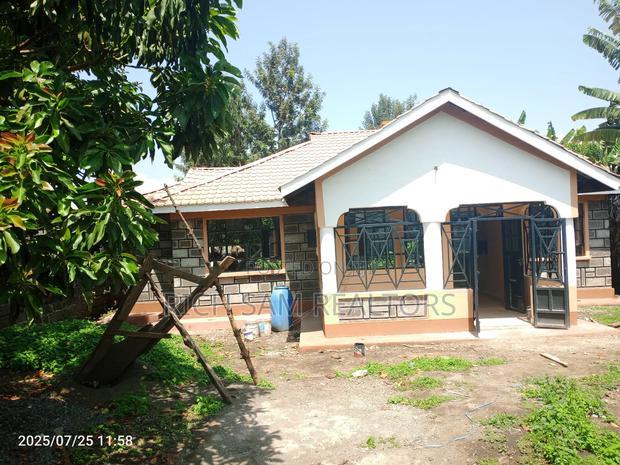 4bdrm Bungalow in Baraka, Kiamunyi for rent