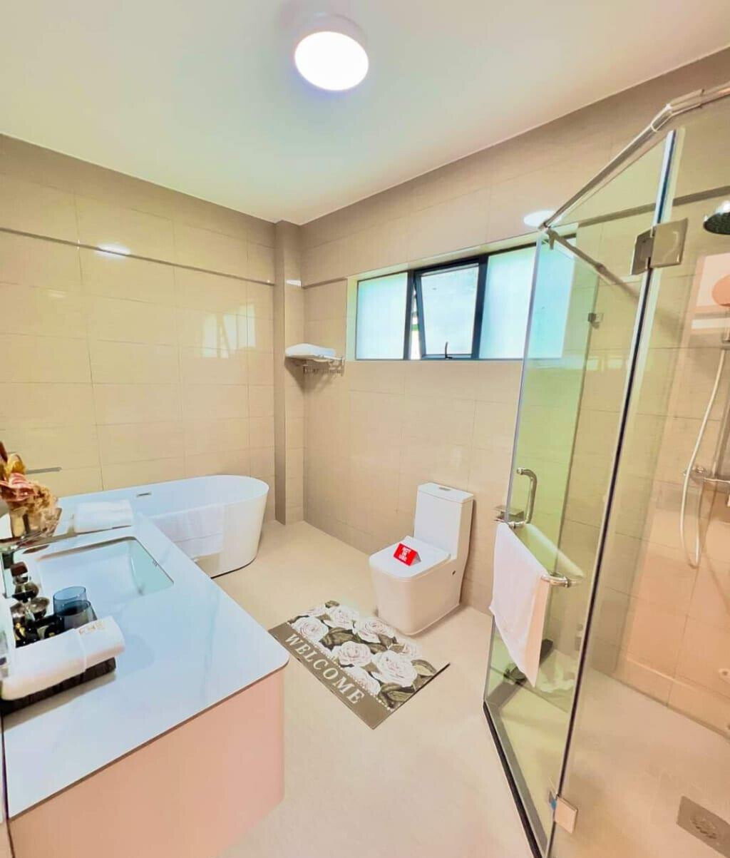 3BR Duplex with DSQ, Pool & Gym - Kilimani