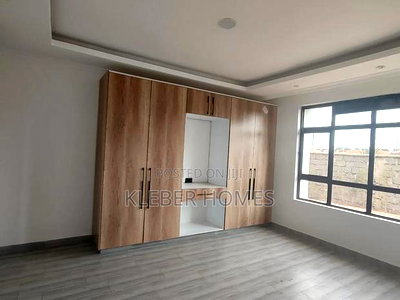 3bdrm Bungalow in Kenyatta Road for sale - Image 7