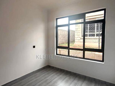 3bdrm Bungalow in Kenyatta Road for sale - Image 12