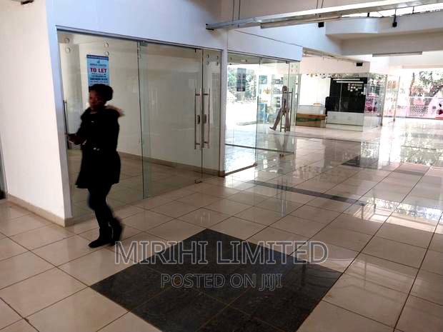 Diamond Plaza Shops to Let
