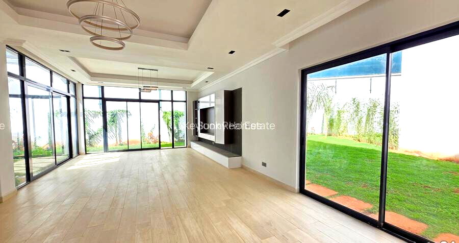 0.16 Acre 5BR Haven at KSh 550K