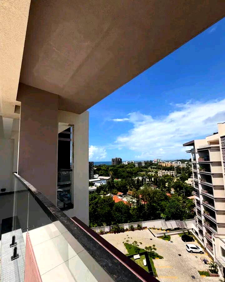5BR Penthouse with Pool & Beach Access - Nyali