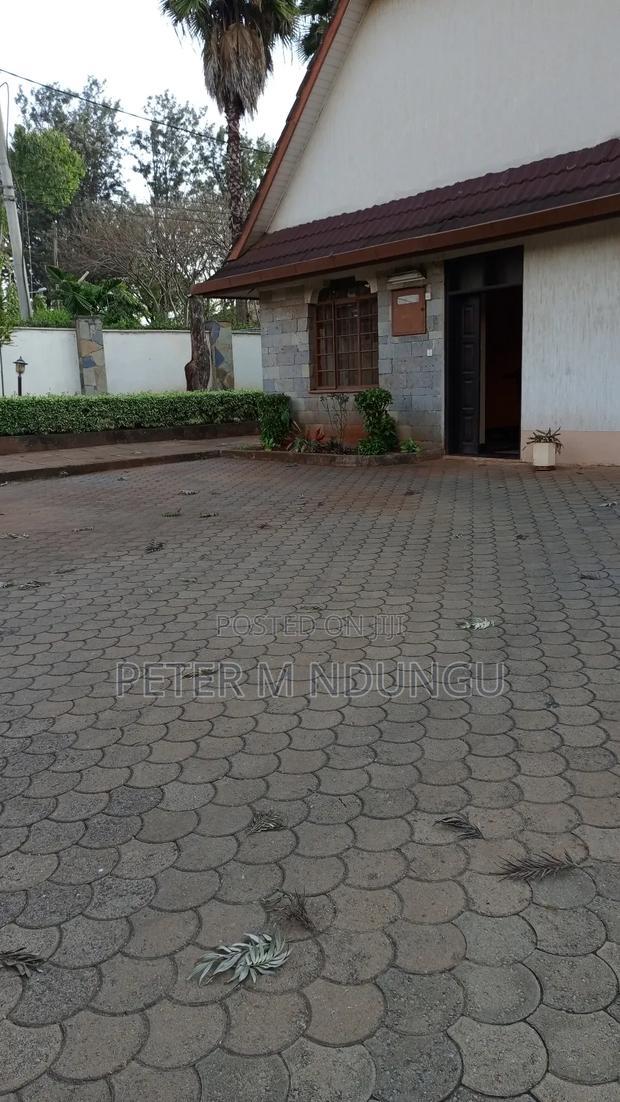 2bdrm House in Muthaiga North for rent
