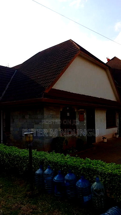 2bdrm House in Muthaiga North for rent - Image 3