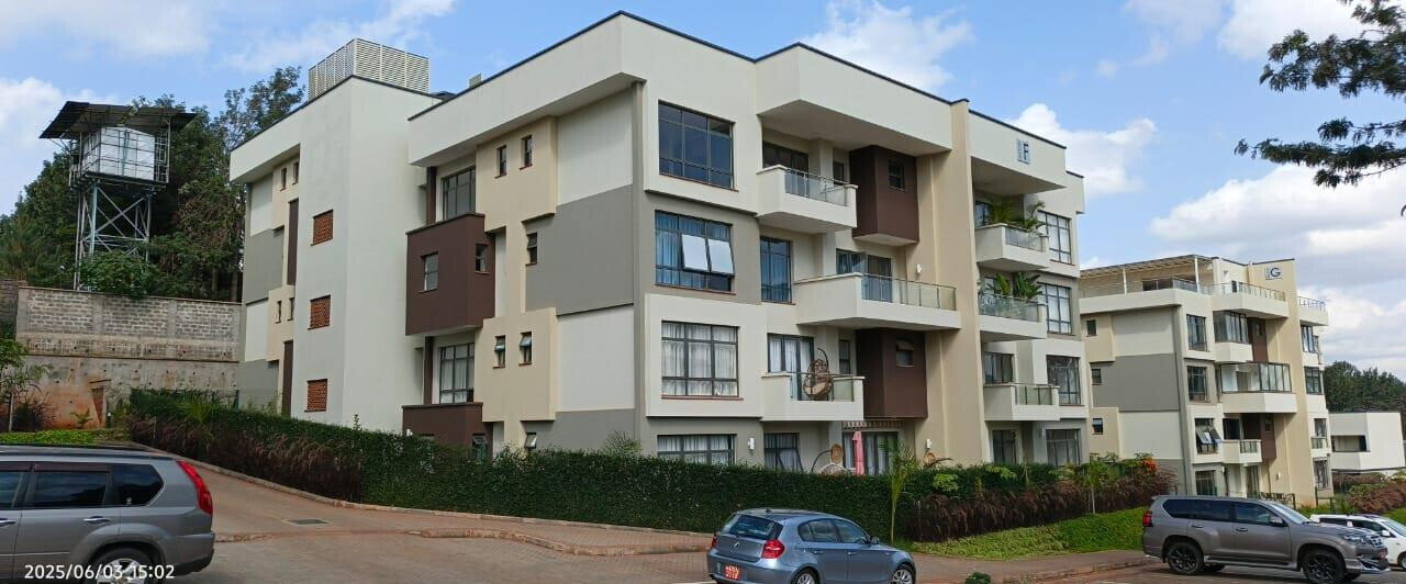 4BR All-Ensuite Townhouse with Private Garden - Rosslyn, Runda