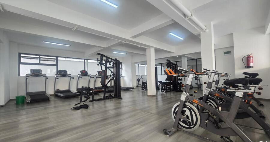 3BR Apartment with Gym & Backup Power - Lavington