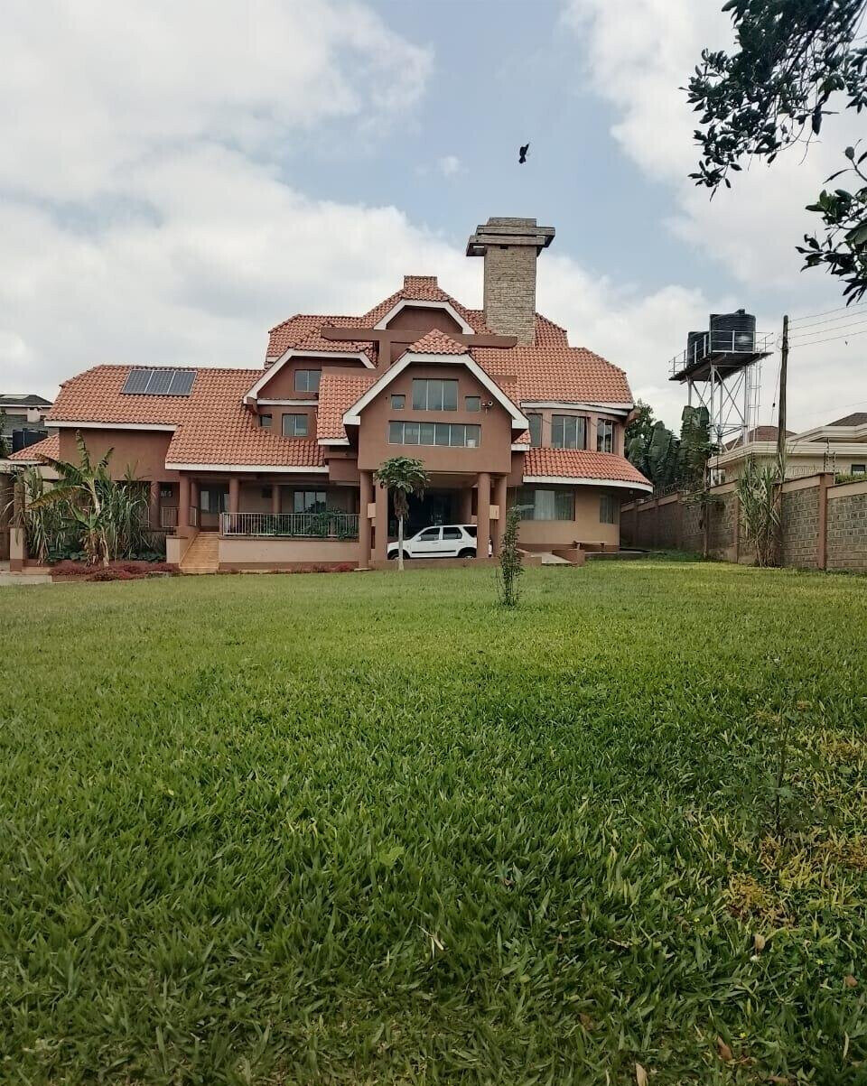 11-Bedroom Ambassadorial Home on ¾ Acre - Runda