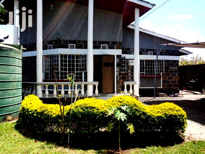 3bdrm Bungalow in Teachers, Nakuru Town East for Sale - Image 2
